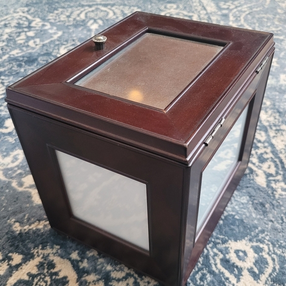 Bombay Wooden Photo Box - Picture 4 of 5